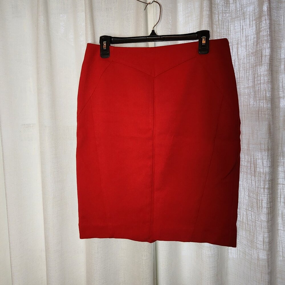 Red pencil skirt, Worthington, Size 10